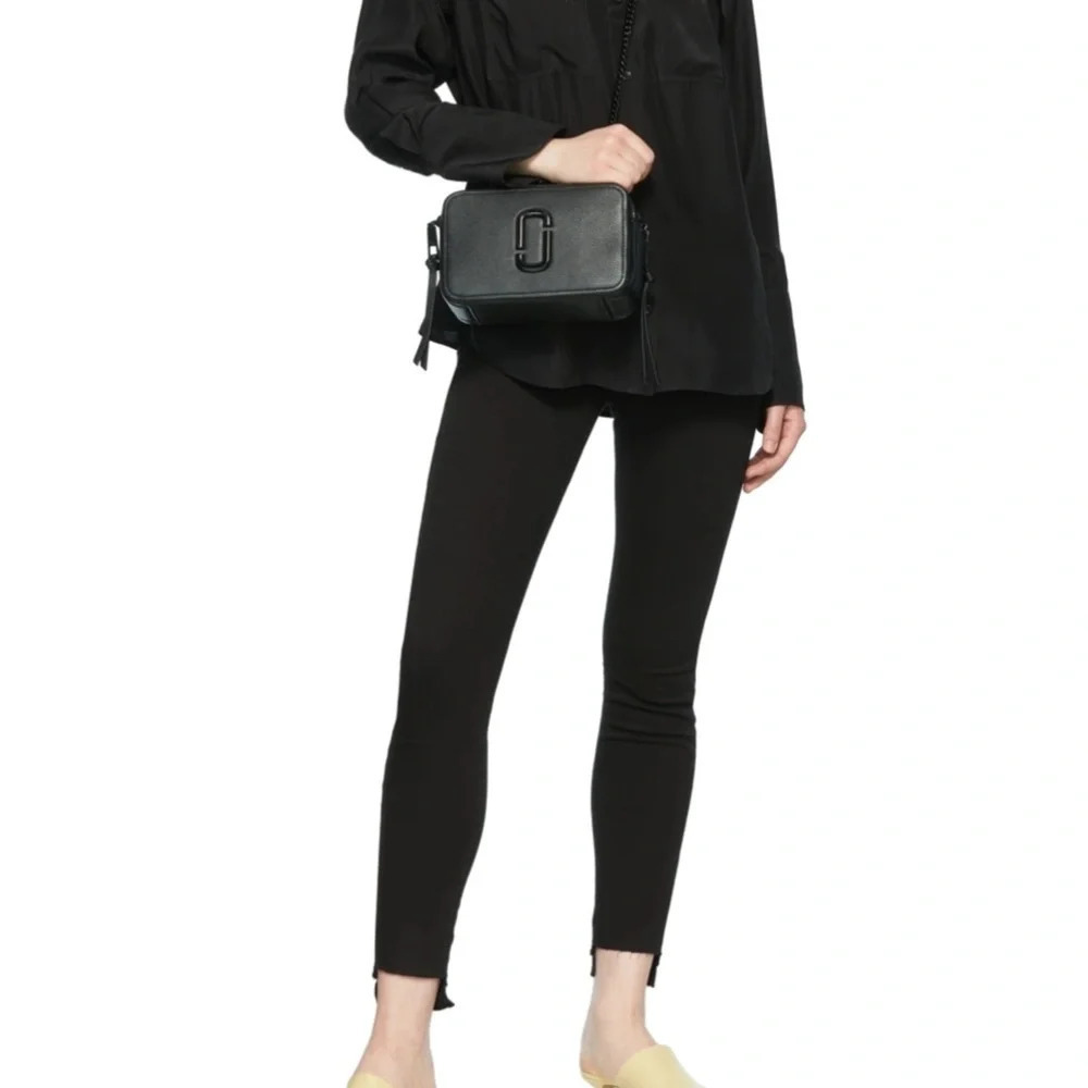 FRAME Le Skinny De Jeanne  Step Hem Jeans, size 26